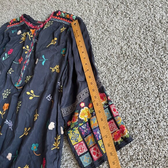 Johnny Was Large Embroidered Floral Tazanna Tunic Top W/ Boho Bell Sleeves - Picture 9 of 13